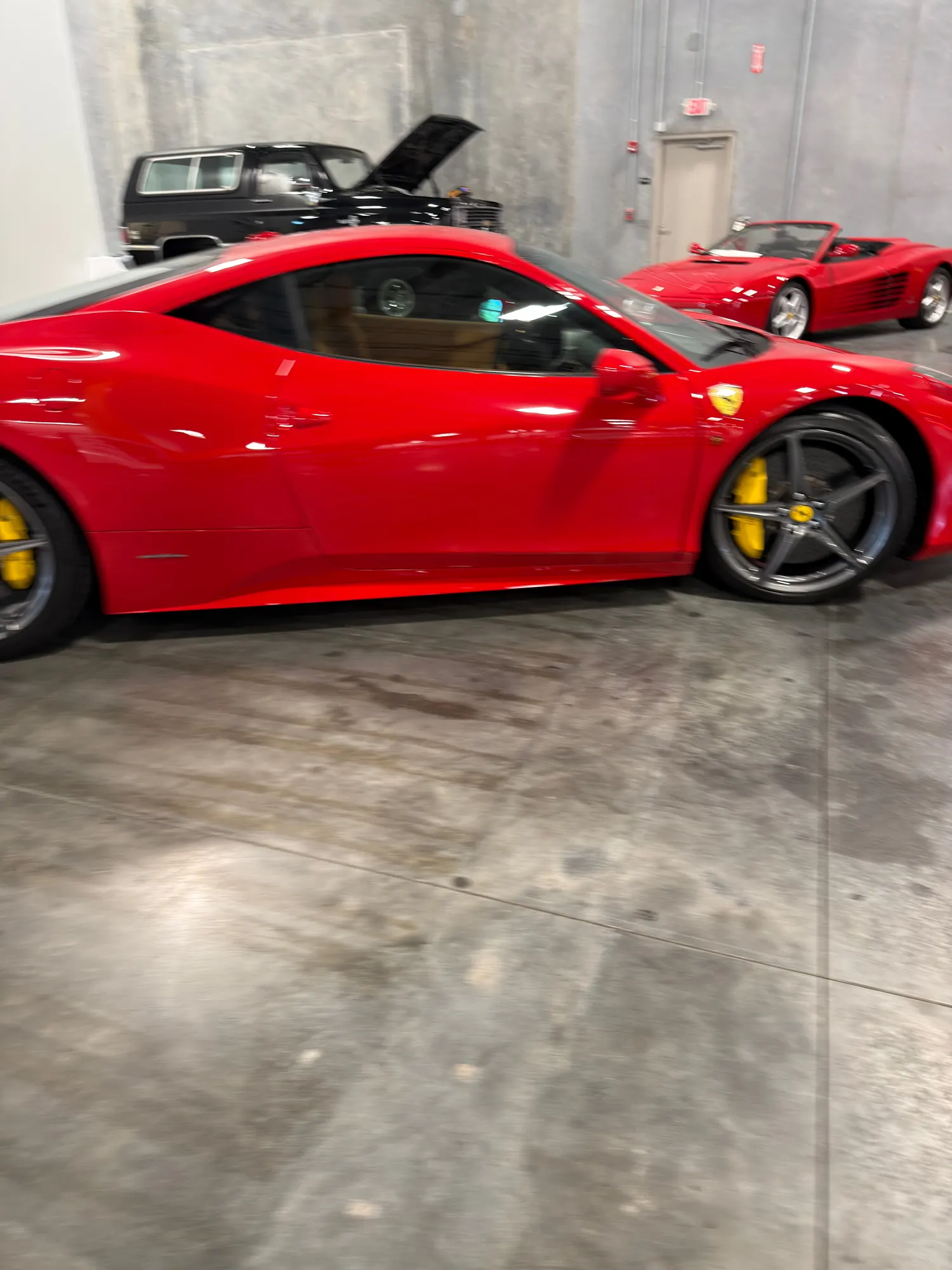 Ferrari 458 Italia side profile