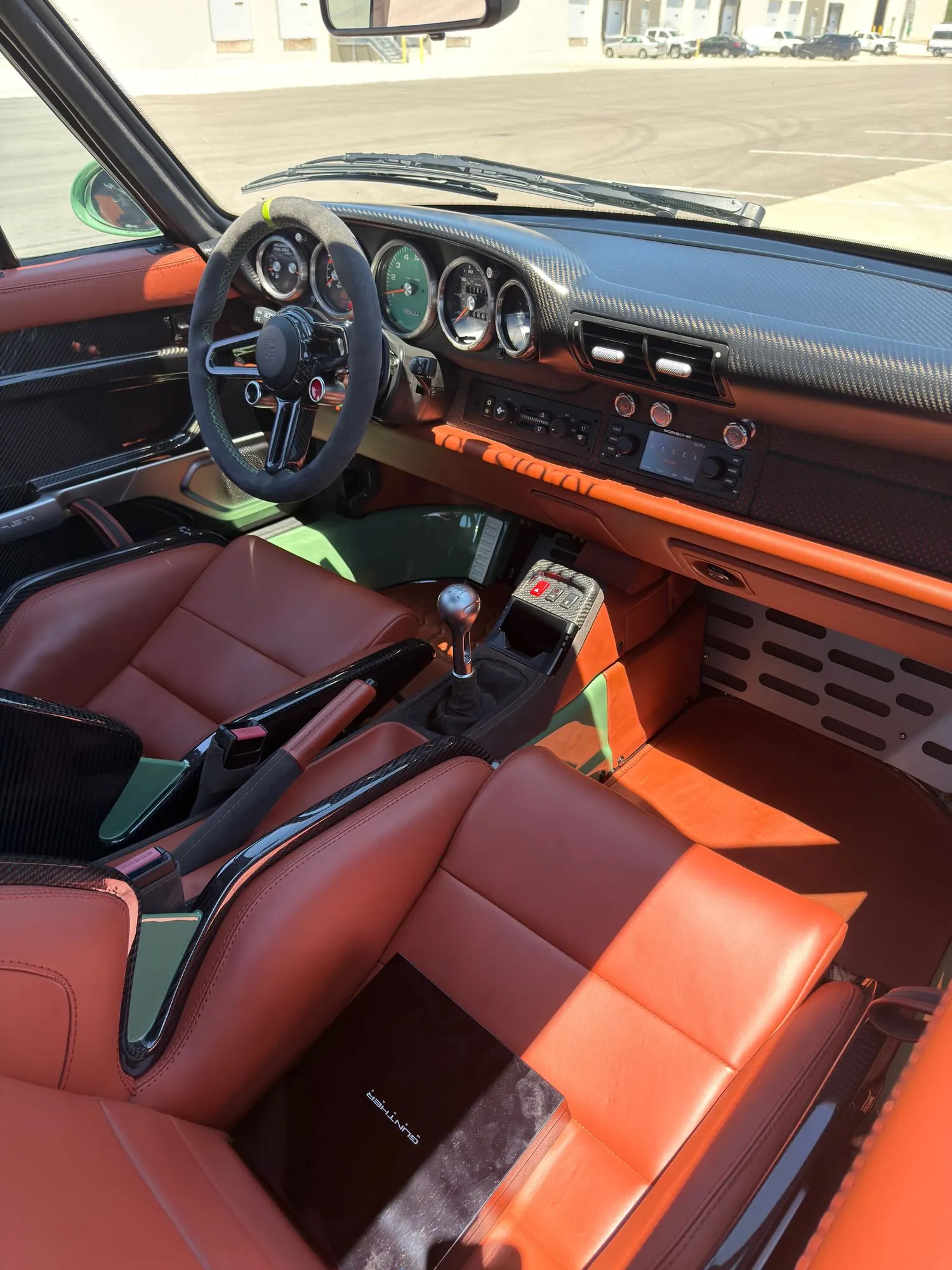 Gunther Werks 993 interior